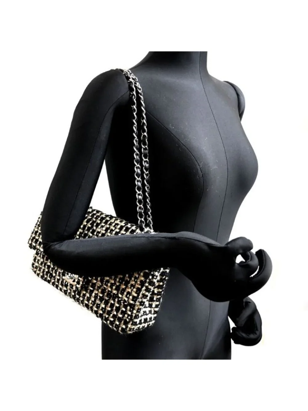 Chanel Shoulder Bag Black